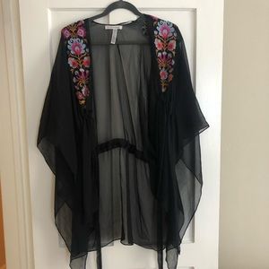 BCBGeneration Kimono